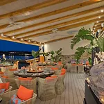 Santa Marina, A Luxury Collection Resort, Mykonos Szálloda Ornósz