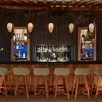 米科诺斯圣玛丽娜豪华精选度假酒店